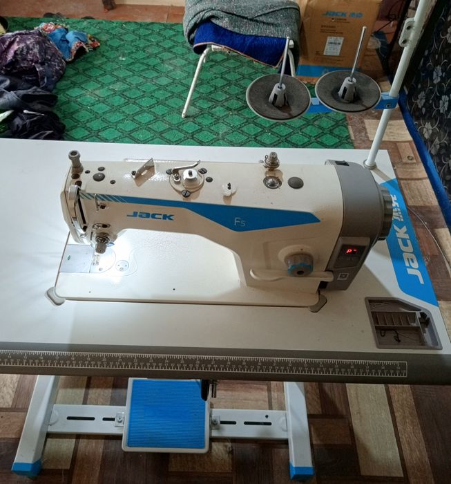 Toʻgʻri tikish toʻrt yarim milyon averlo besh milyon