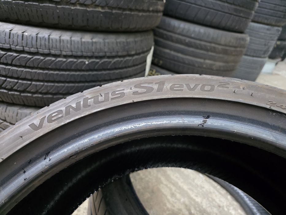2бр Летни гуми 245 35 19 - Hankook - DOT 2024