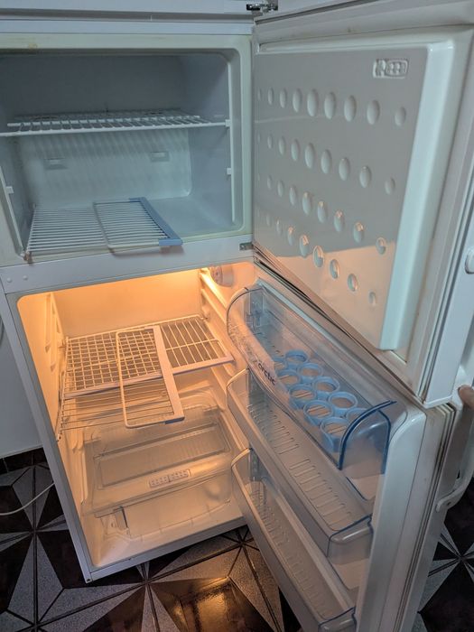 Frigider Arctic 2 usi