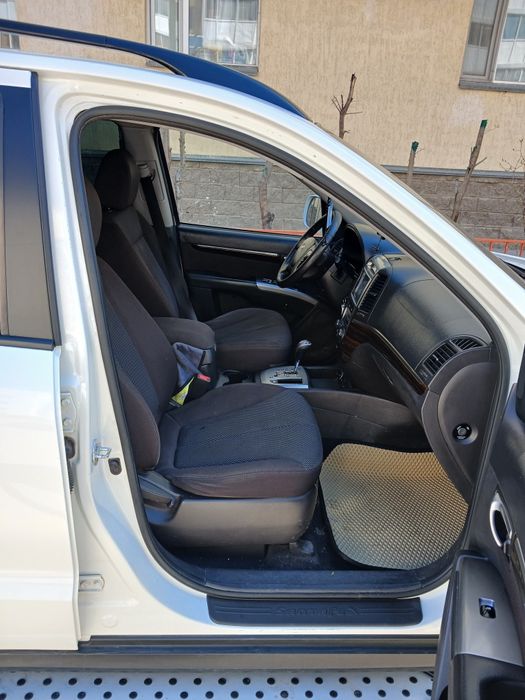 Hyundai santafe 2012года