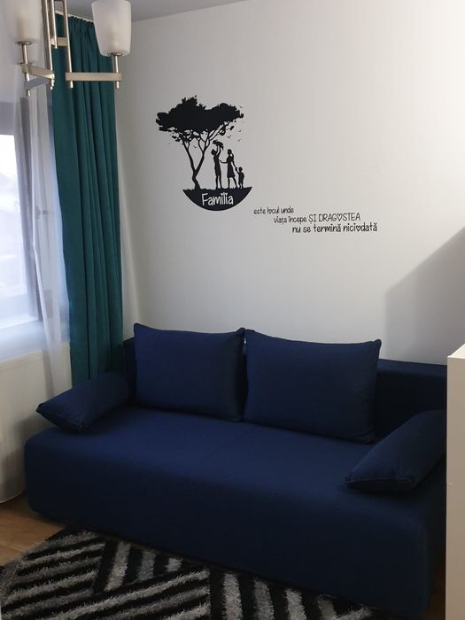 Închiriez garsoniera  etajul 1 in vila