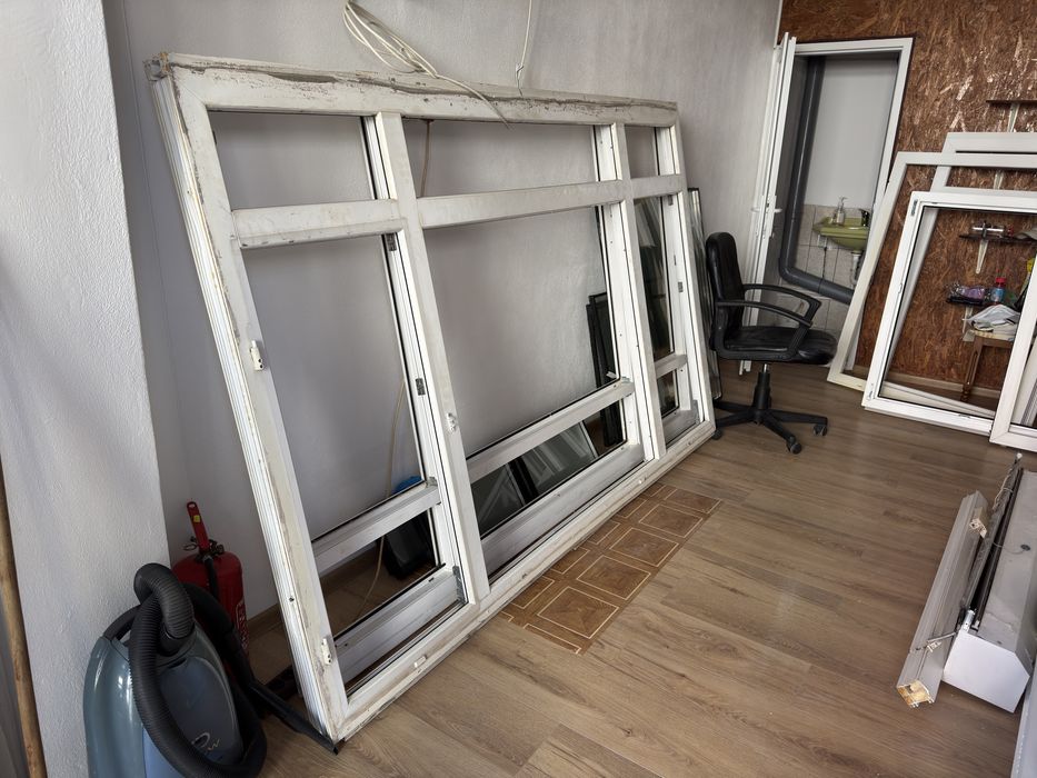 Tâmplărie Termopane  Gealan Trocal Germania + 2 Rulouri