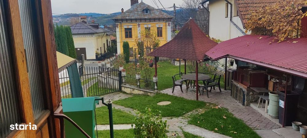 Casa + curte | Campulung Muscel | Central | 5 camere | teren 235 mp