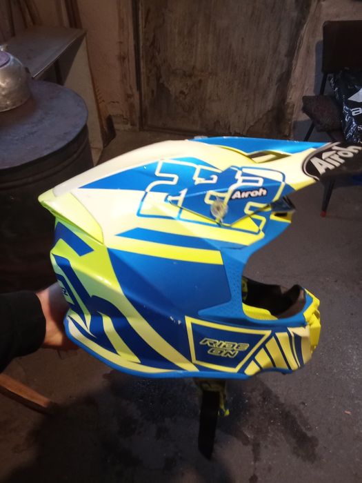 Кросова.каска Айрох Twist