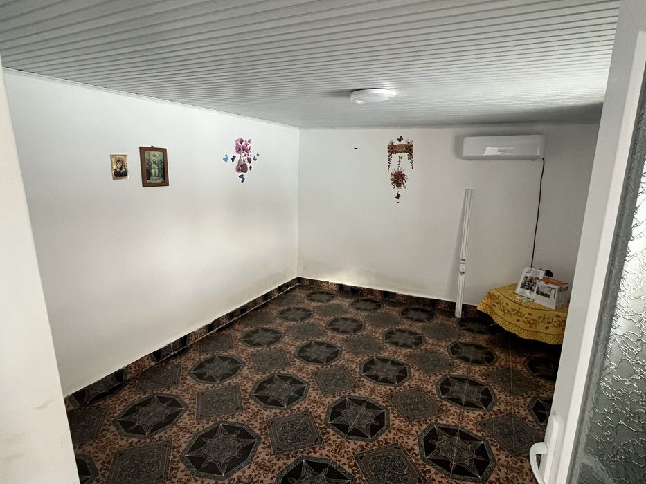 Casa de vanzare in trestiana