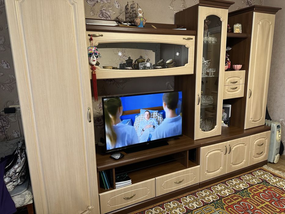 Сервант для гостиной