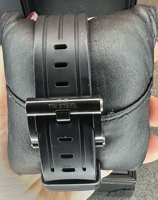 Мъжки часовник TW Steel TW610