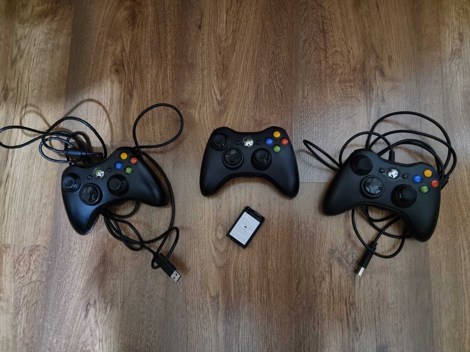 3 controllere pt Xbox 360