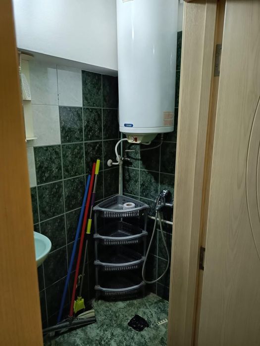 Дава се под наем Едностаен апартамент в Пловдив, Кючук Париж - 400 кв.м за 200 € - Снимка #4