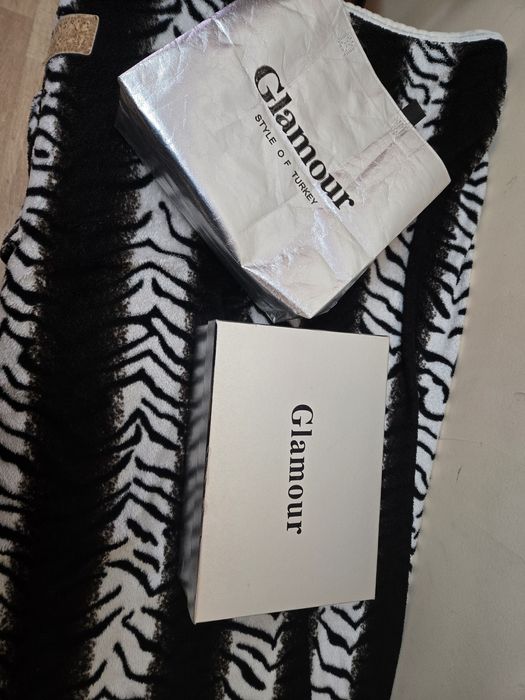 Продам зимние кроссовки