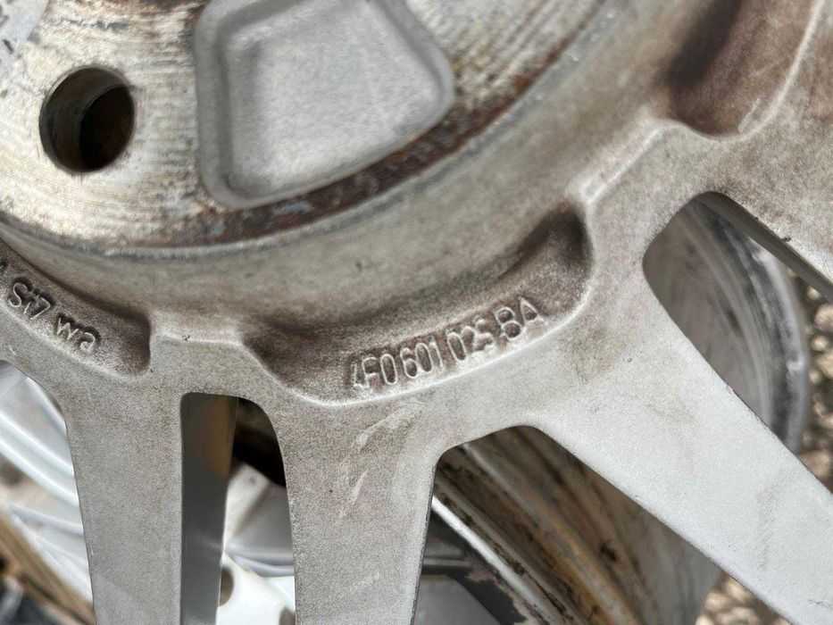 Алуминиеви джанти Audi A6 C6 8.5Jx19 ET48 5x112 4F0601025BA  ном 208