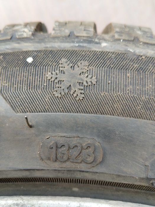 Шины 185/60 р15 зима