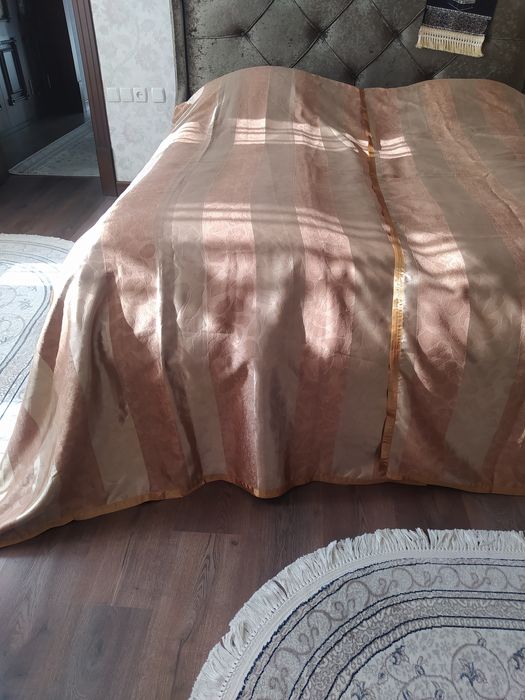 Покрывало продам