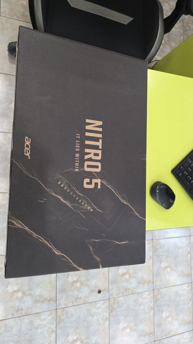 Ноутбук Aser nitro Core i5