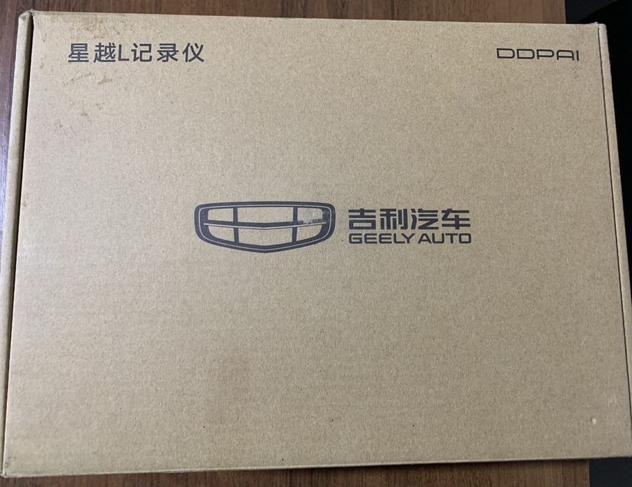 Видеорегистратор для Geely Monjaro