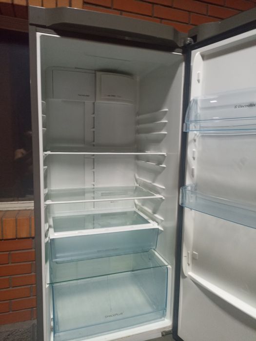 Холодильник  Электролюкс