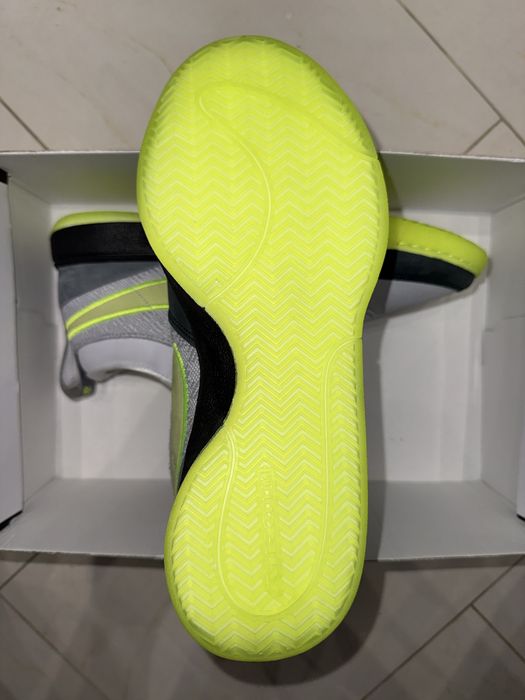 Баскетболни обувки Nike Book 1 "Neon 95" - размер 43, 44.5, 45, 45.5, 47