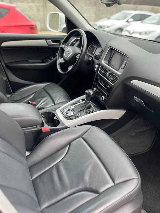 Audi Q5 2.0 TFSI Quattro 220 CP FULL Rate AVANS 0/ Buy-Back