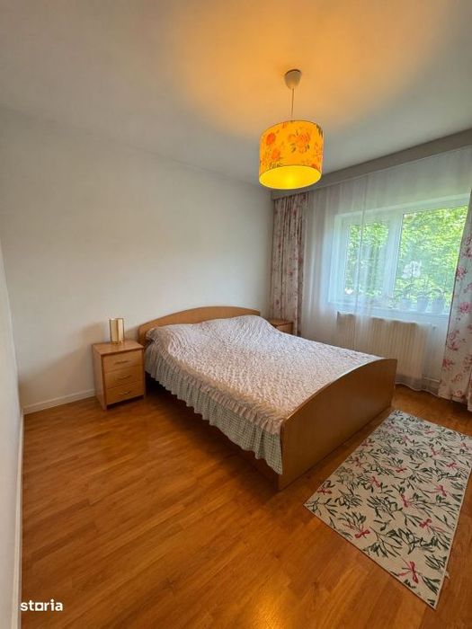 Oportunitate! 3 camere decomandate, 64 mp utili, 2 bai, boxa subsol, p