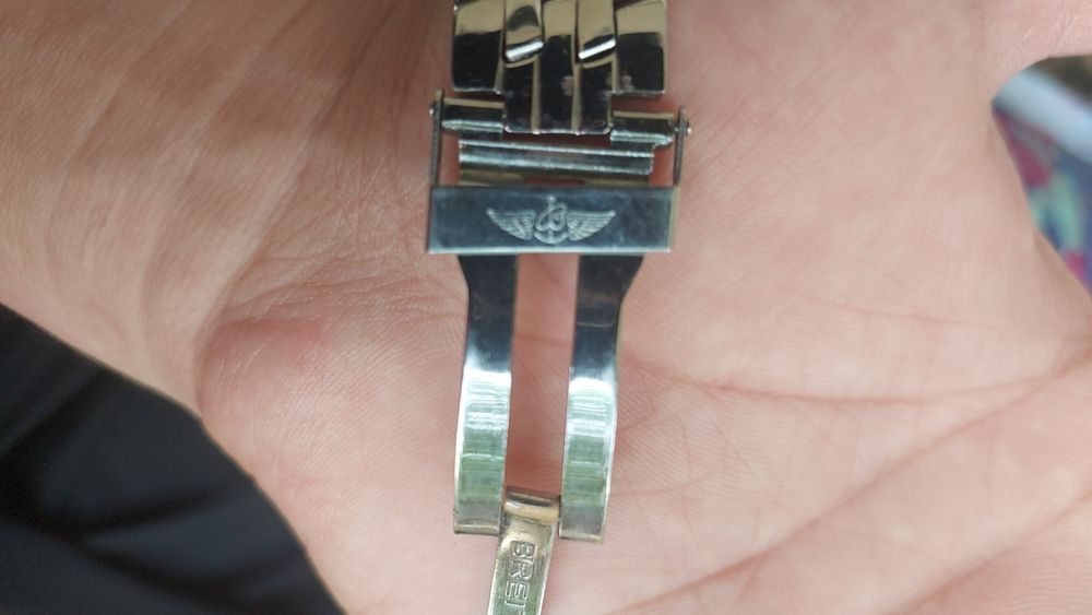 Срочна сотаман соат жула чиройли бренд соат