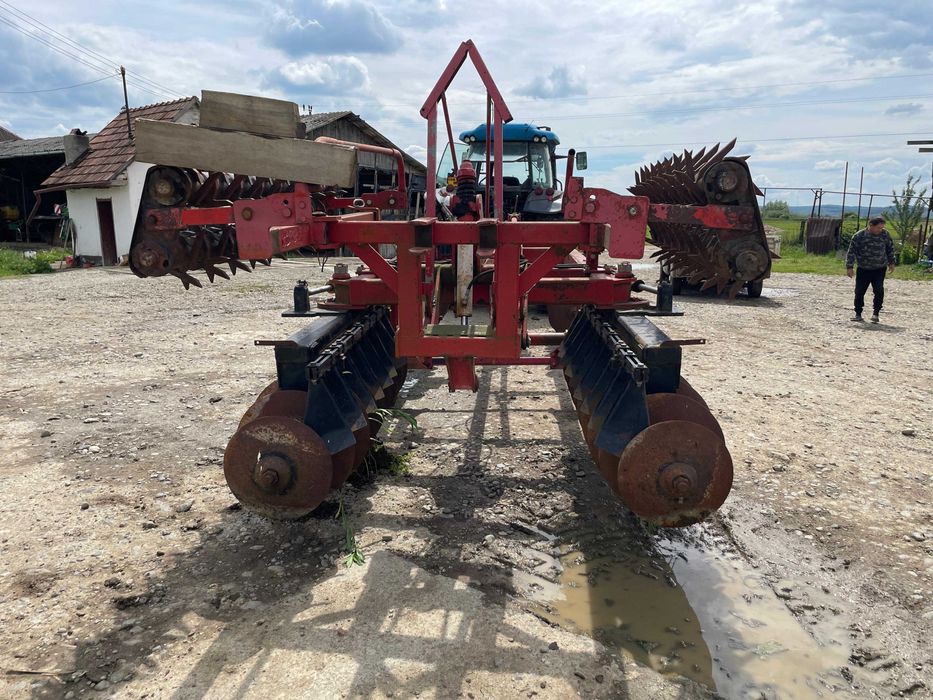 Disc cu compactor si grapa