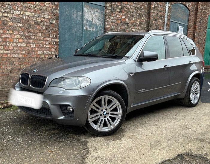 BMW x5 E70 М пакет фейслифт на части десен волан
