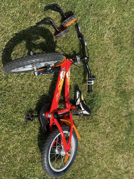 Bicicleta copii, cu roti ajutatoare