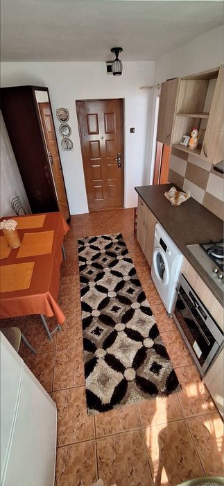 Vand apartament in filiasi