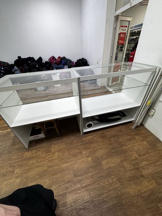 Витрины  сталажи