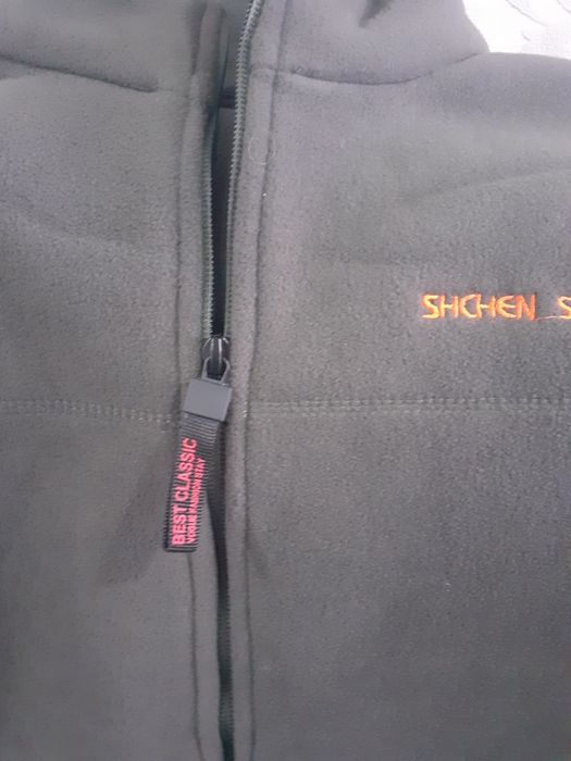 Продам флисовую кофту