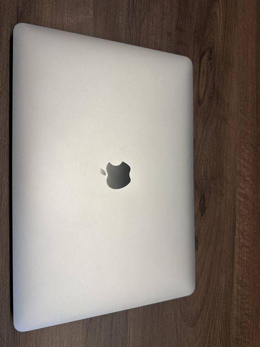 MacBook Pro 13 2020, 16GB RAM, 512GB SSD, 4 porturi Thunderbolt, Baterie 274 cicluri, Full Box