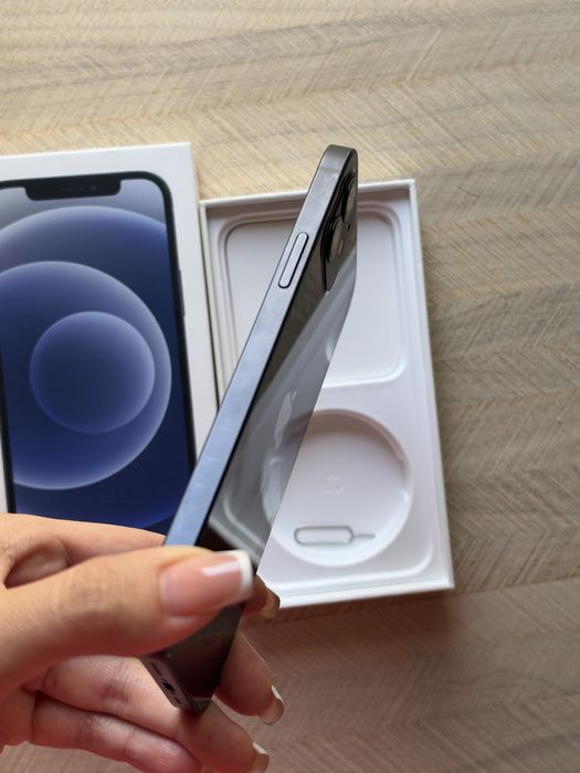 iPhone 12 Black 128 GB