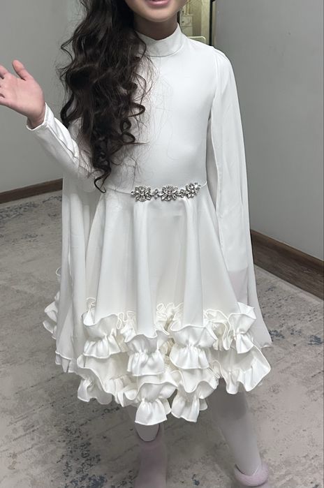 Шикарное новое платье