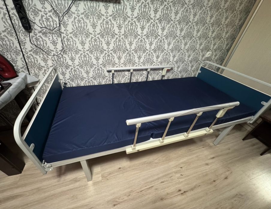 Медицинский кровать для лежащих больных