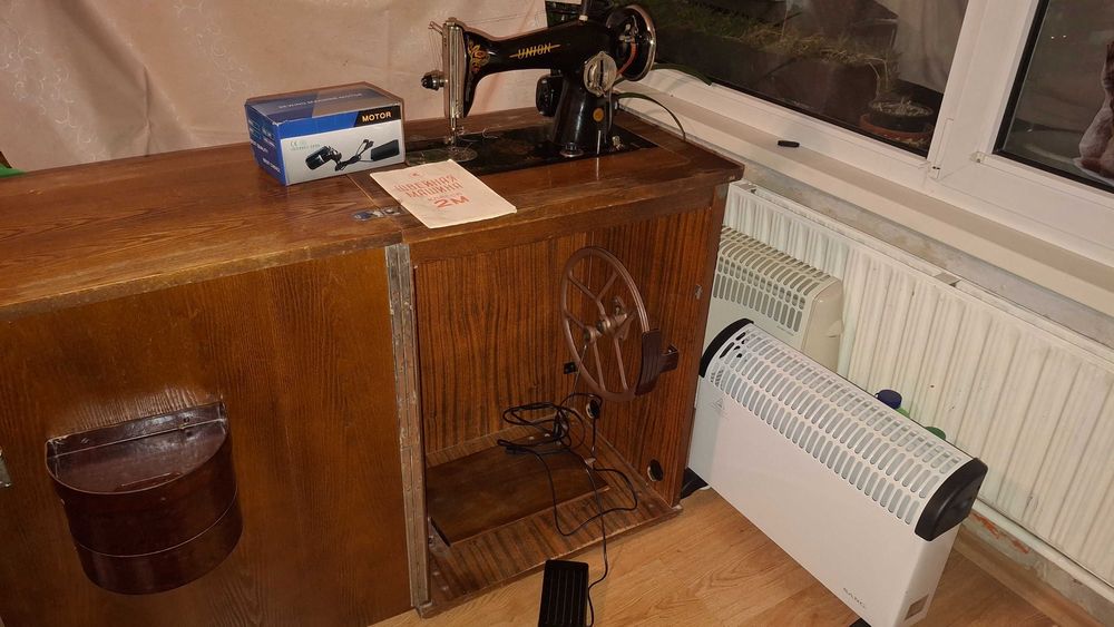 Шевна машина Union в шкаф, крачна и с мотор