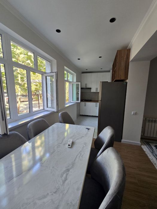 Сдаётся койко-место для девушек.