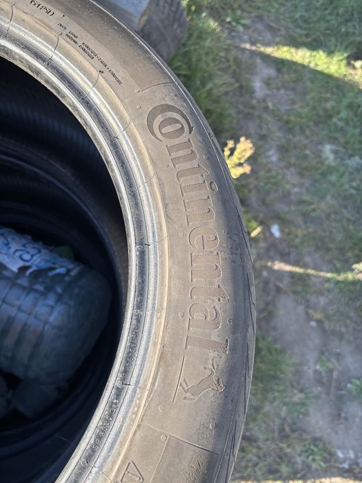 Продам резину 235/45/18
