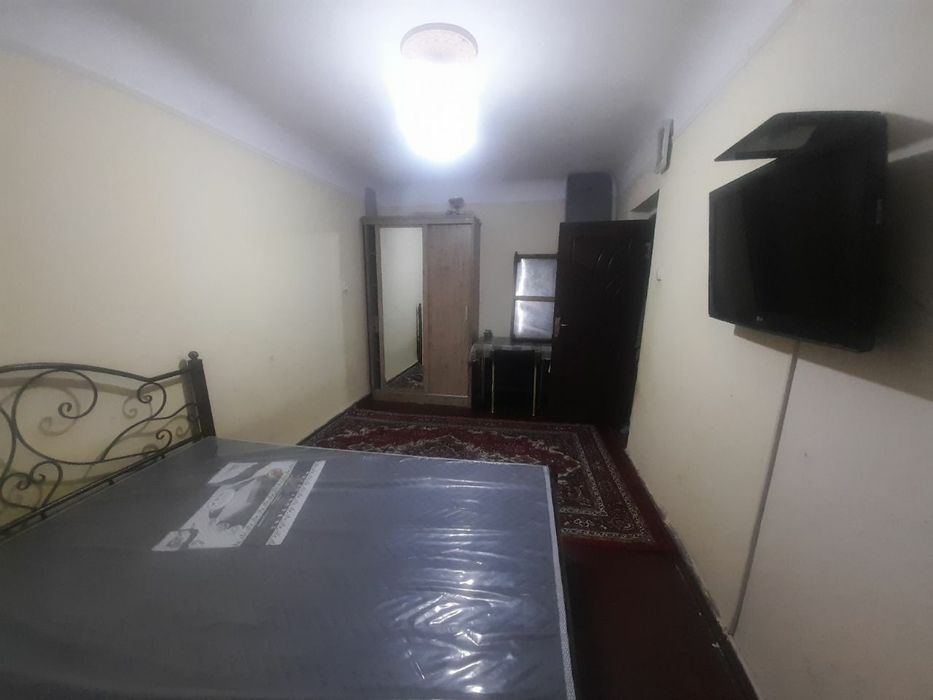 мез маклер квартира сотилади.