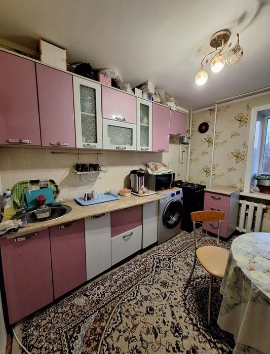 Сдам 2 ком квартиру в районе Пирамиды