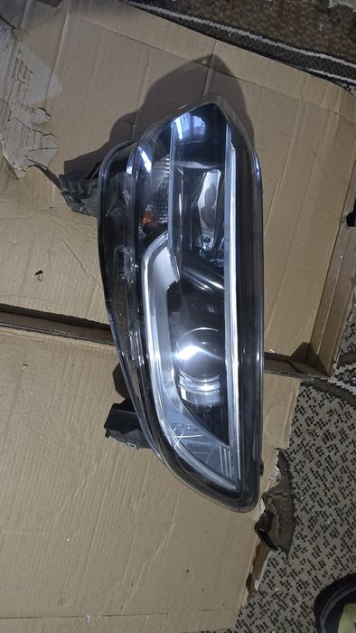 Far stanga renault kadjar