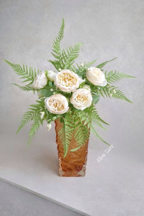 Искусственные цветы,  композиции