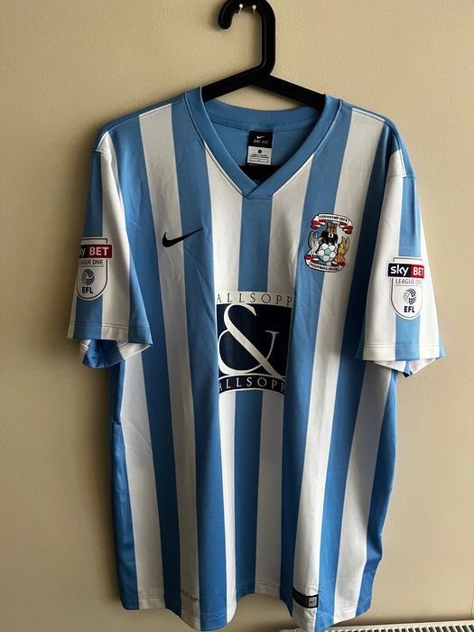 Coventry City футболен екип