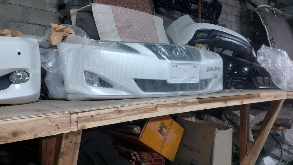 Бампер лексус is 300