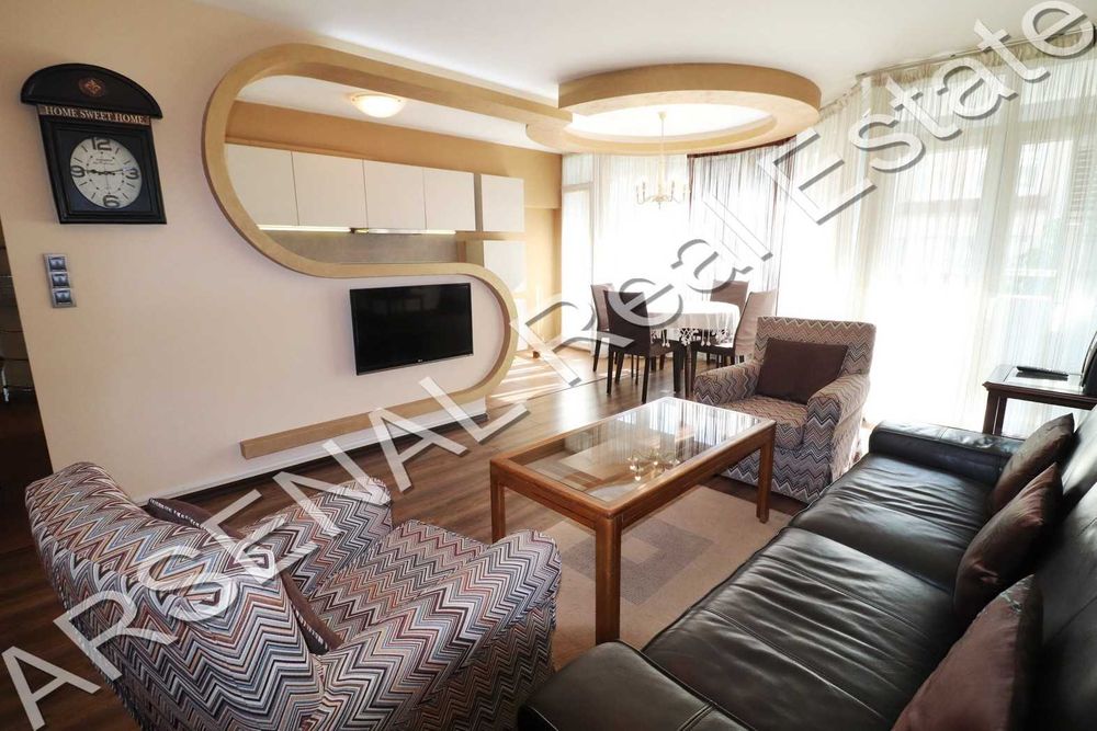 Дава се под наем Тристаен апартамент в София, Център - 110 кв.м за 850 € - Снимка #8