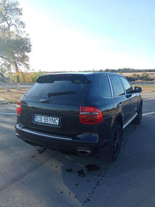 PORSCHE Cayenne 2010 — imagine 3
