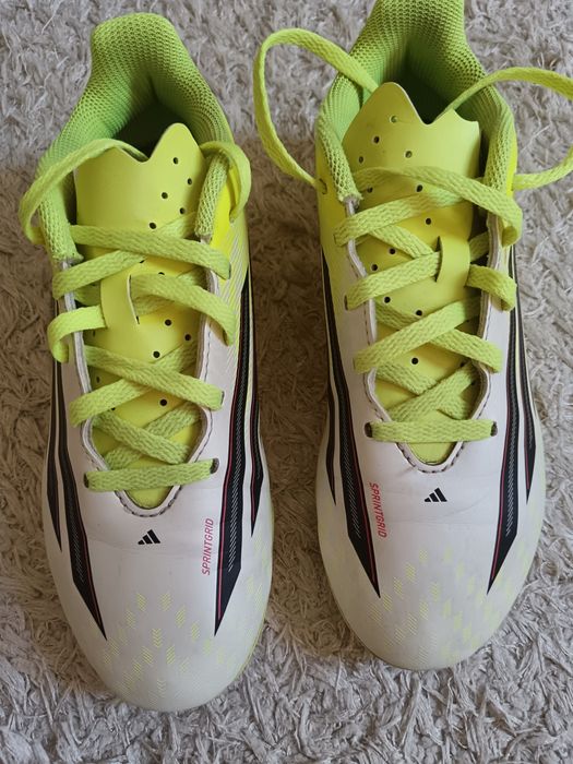 Калеври Adidas F50J, 34 номер