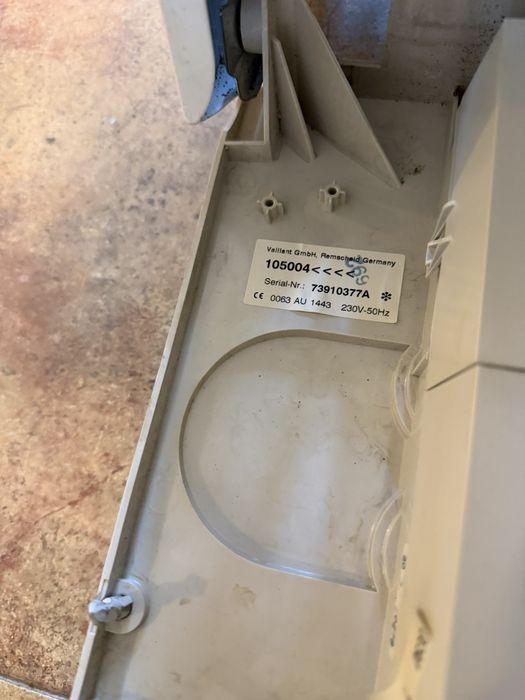 Продавам газов котел Vaillant