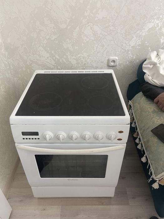 Плита в хорошем состояние