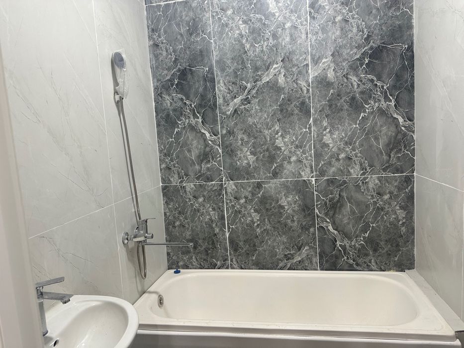 Arenda qizlar uchun Uzboom novastroyka 1 xona yevro remont