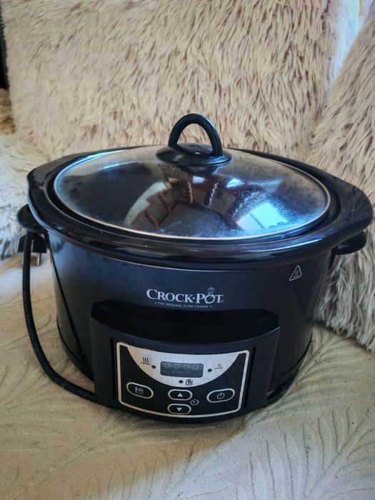 Slow cooker digital Crock-Pot  capacitate de 4,7 litri